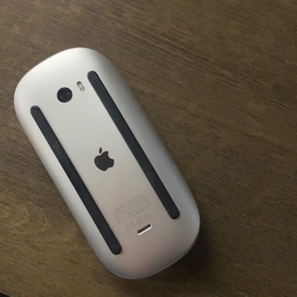Apple Mac computer wireless mouse - Picture 2 of 2